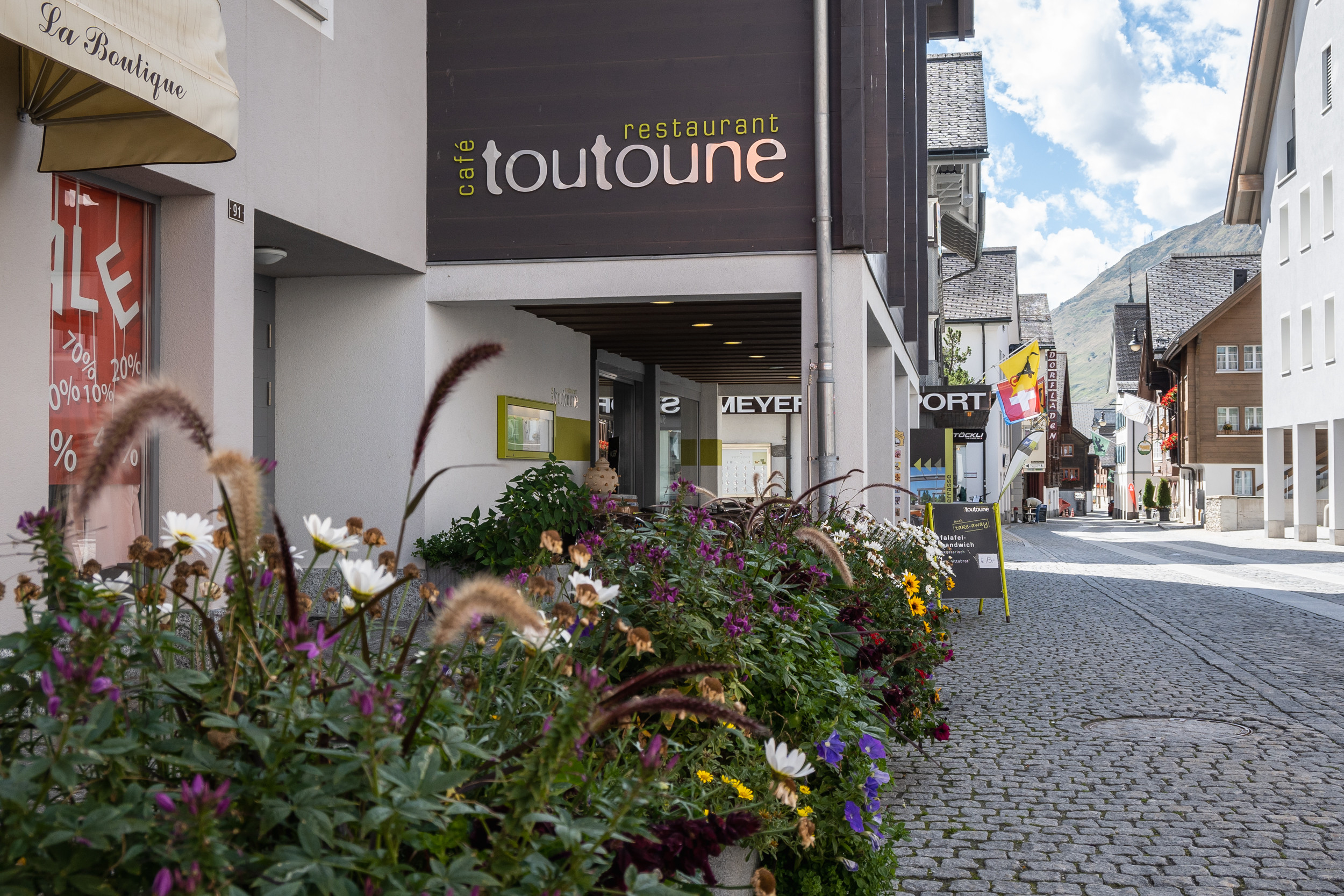 mys-Café Restaurant Toutoune-Café Restaurant Toutoune