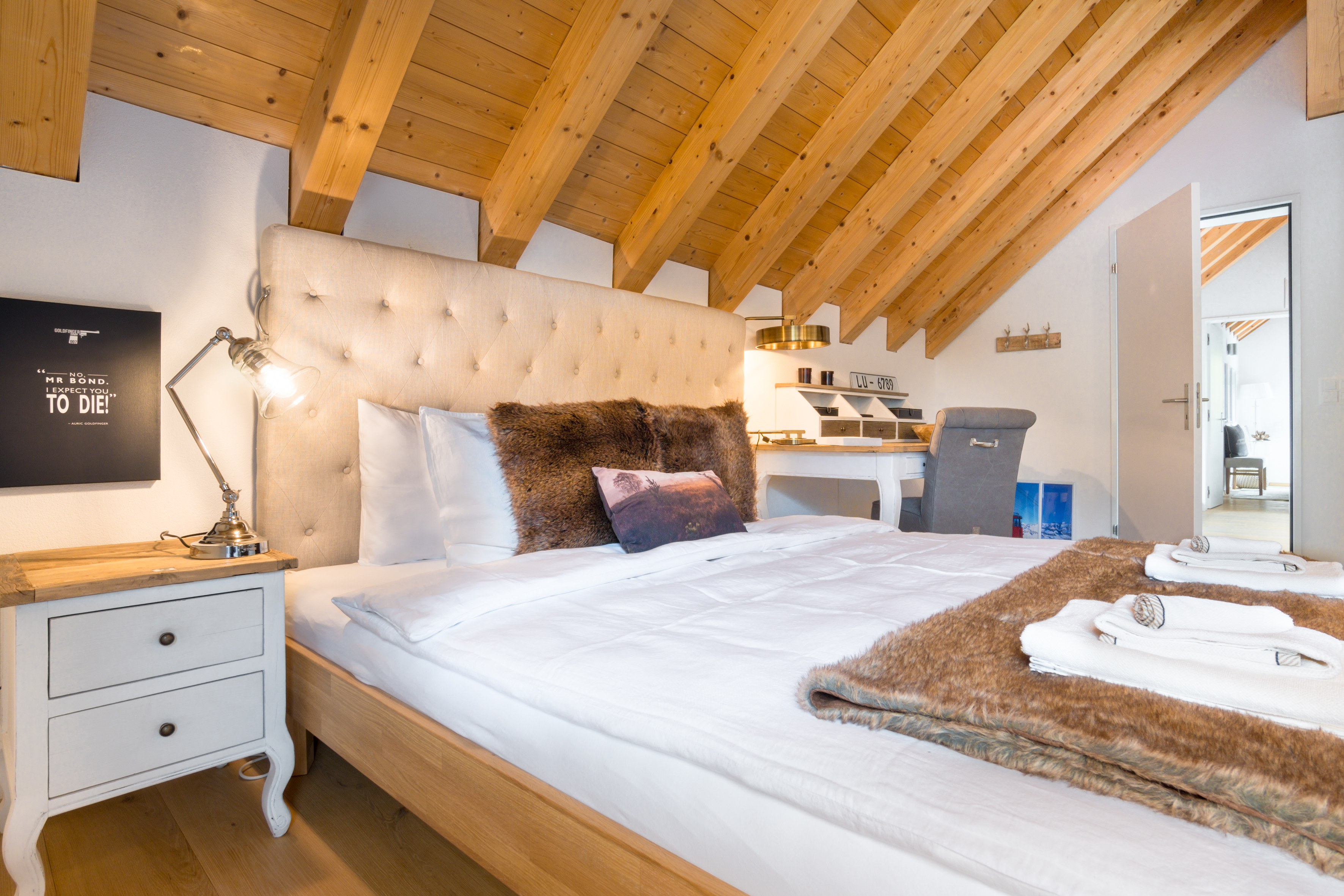 mys-Swiss Family Chalet-Swiss Family