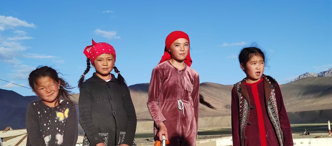 En route vers les sommets : l'aventure sur la route du Pamir