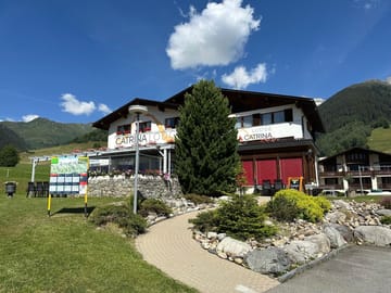 mys-Catrina Lodge (Restaurant)-Terrasse Lodge Catrina Lodge (Restaurant)