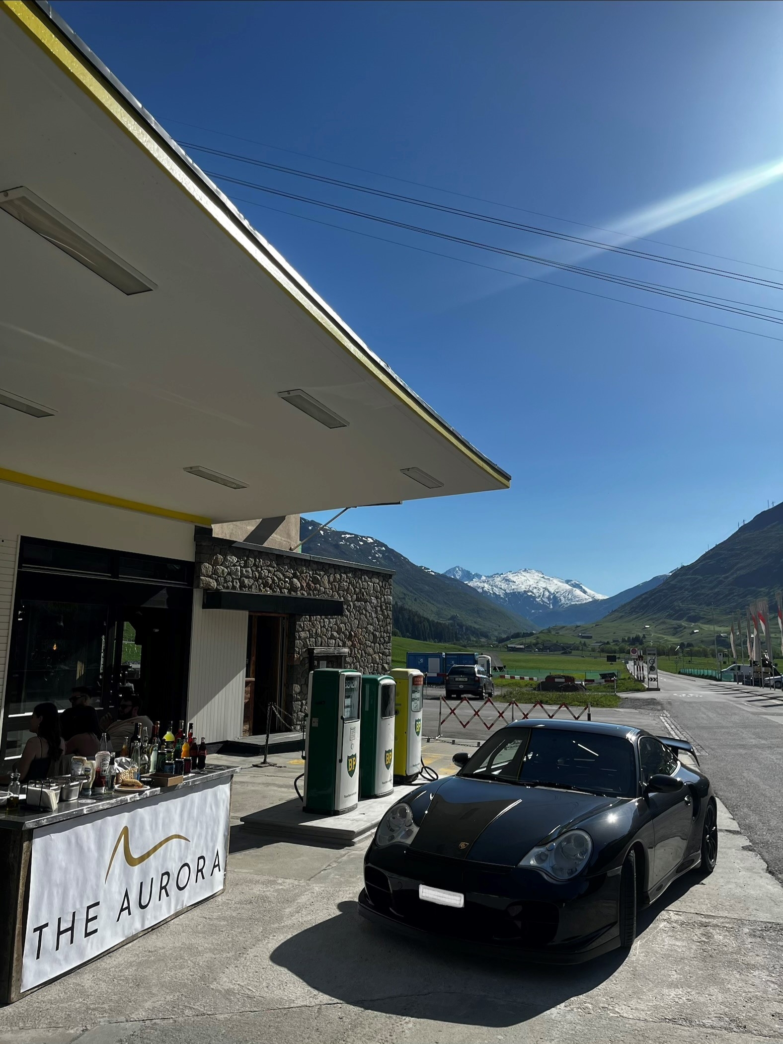 Furka Opening - Cars and Burgers