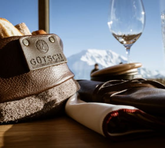 mys-Licht aus, Berg an! Gütsch-Bergrestaurant Gütsch Andermatt - guetsch-1gutschein-restaurant-.jpg