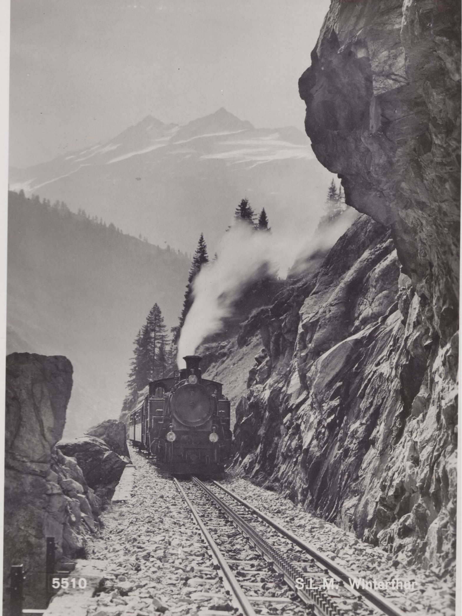 002_S-016_F_SLM_3_05510_A-min_zugeschnitten