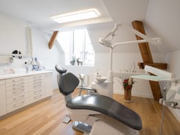 mys-Studio dentistico Andermatt-Zahnarztpraxis Andermatt Studio dentistico Andermatt