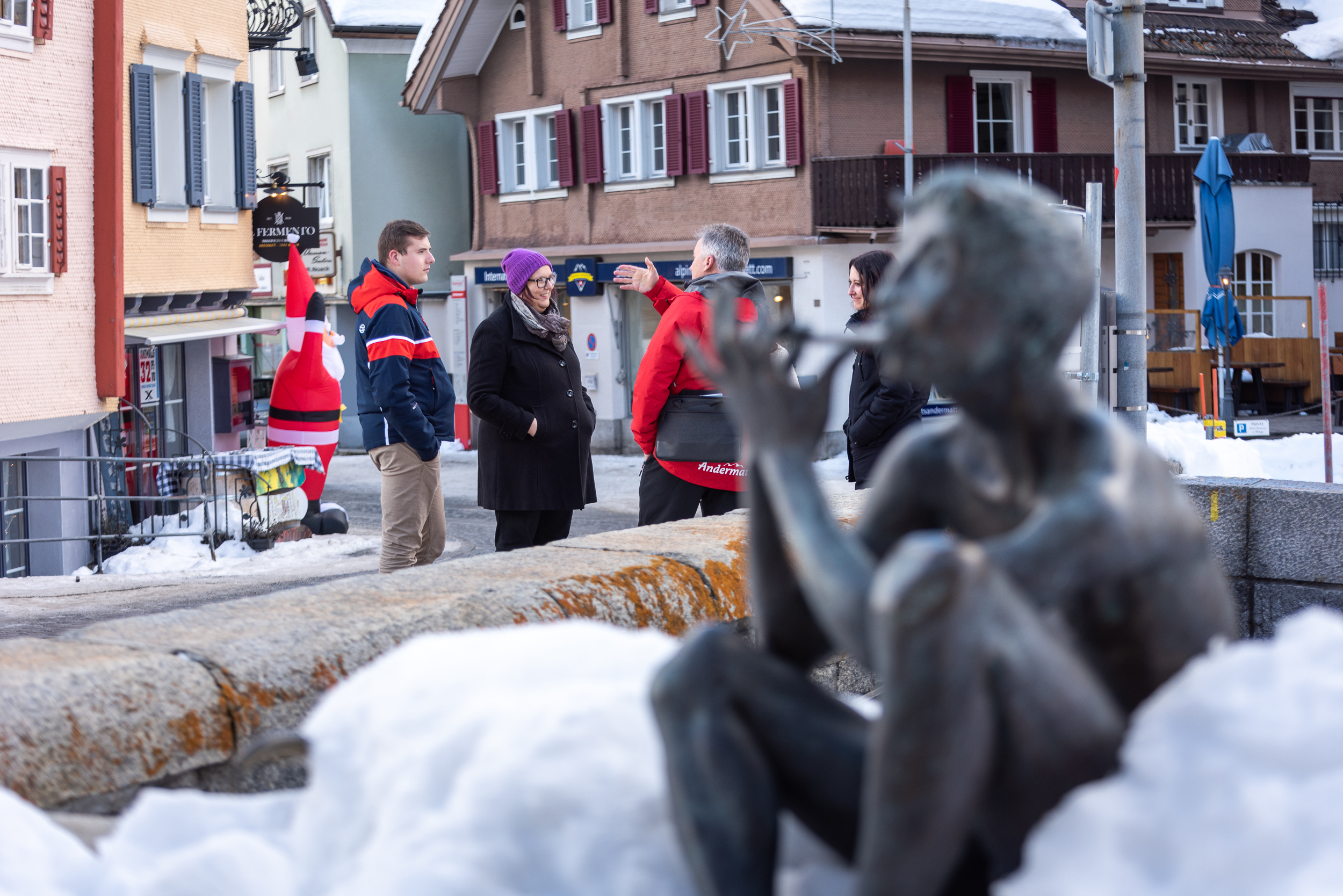 mys-Visites guidées du village dans la vallée d'Ursern-Dorfführung