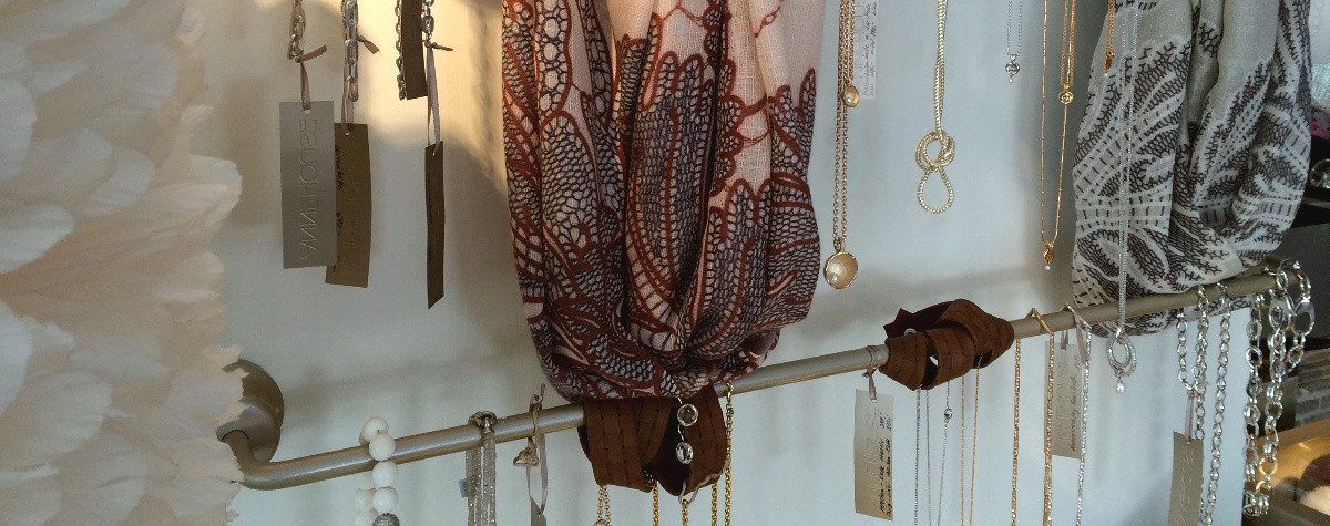 mys-Annehouse Mountain-Annehouse Mountain