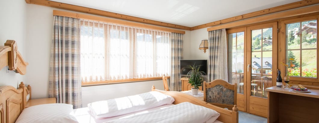 Hotels & vacation apartments Hotels & vacation apartments