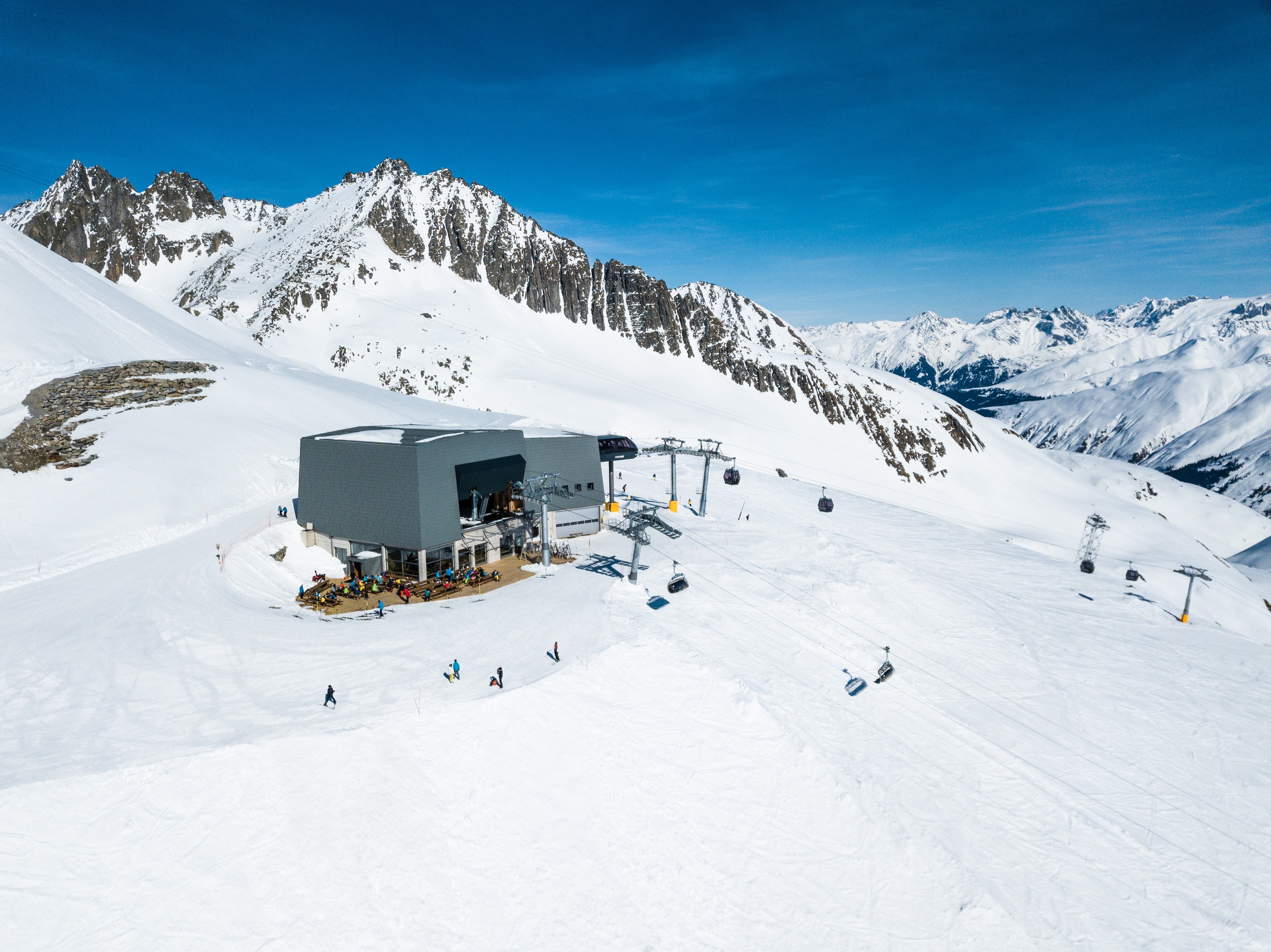 mys-Bergbahn Andermatt-Sedrun Sport AG (Bahnhof)-Andermatt Sedrun Sport AG