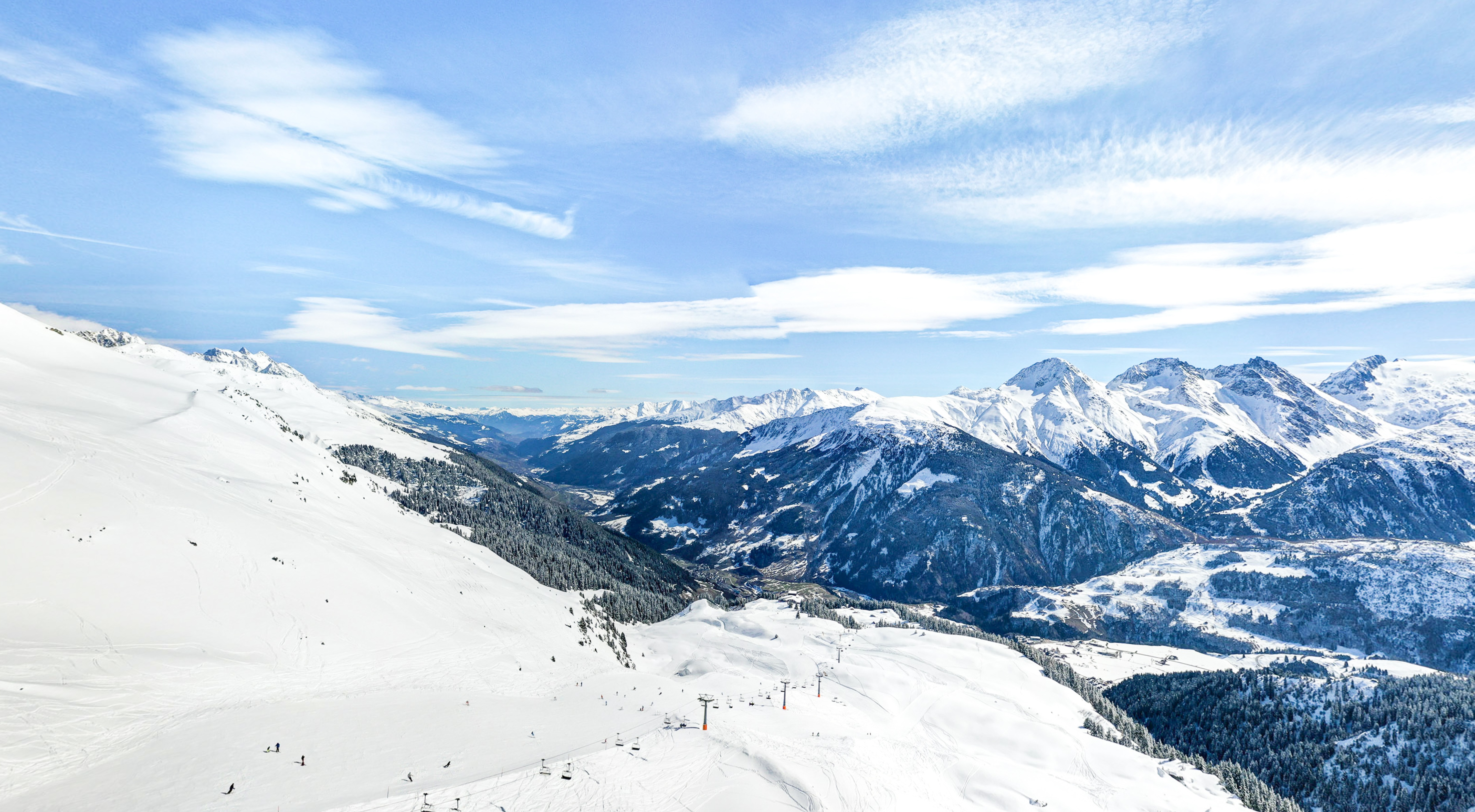 mys-Sesselbahn Caischavedra-Gendusas-Sessellift Gendusas_Pano