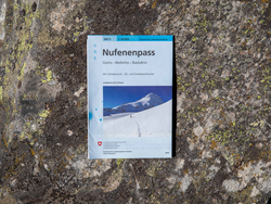 mys-Mappa del tour con racchette da neve e sci Passo della Novena-Schneeschuh- und Skitourenkarte Nufenenpass