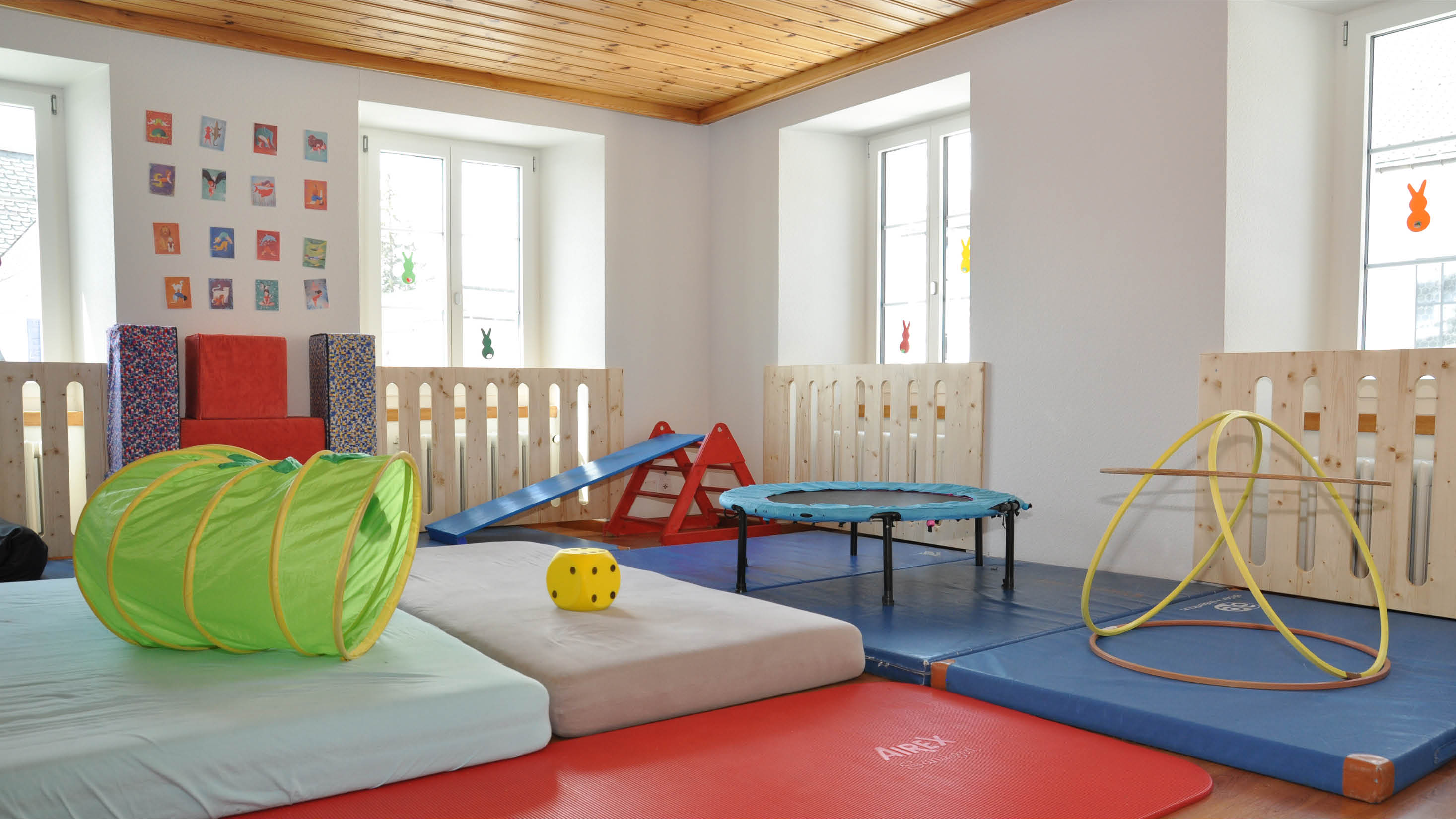 mys-small Foot - Daycare -Small Foot