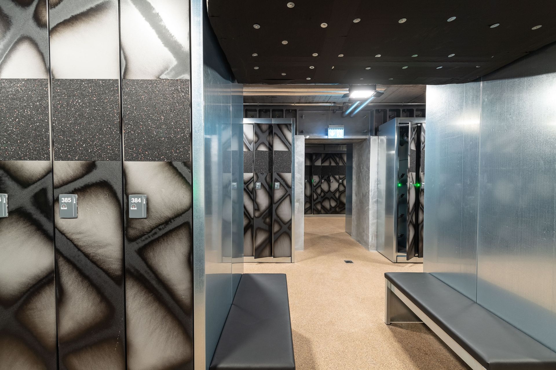 Gleis0 Andermatt Skidepot