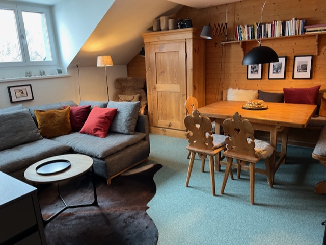 mys-Appartement de vacances « Au cœur de Hospental ».-Wohnbereich