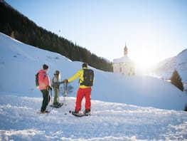 Snowshoe Andermatt 2022 Valentin Luthiger 098 Escursioni con le racchette da neve: l’inverno visto da vicino