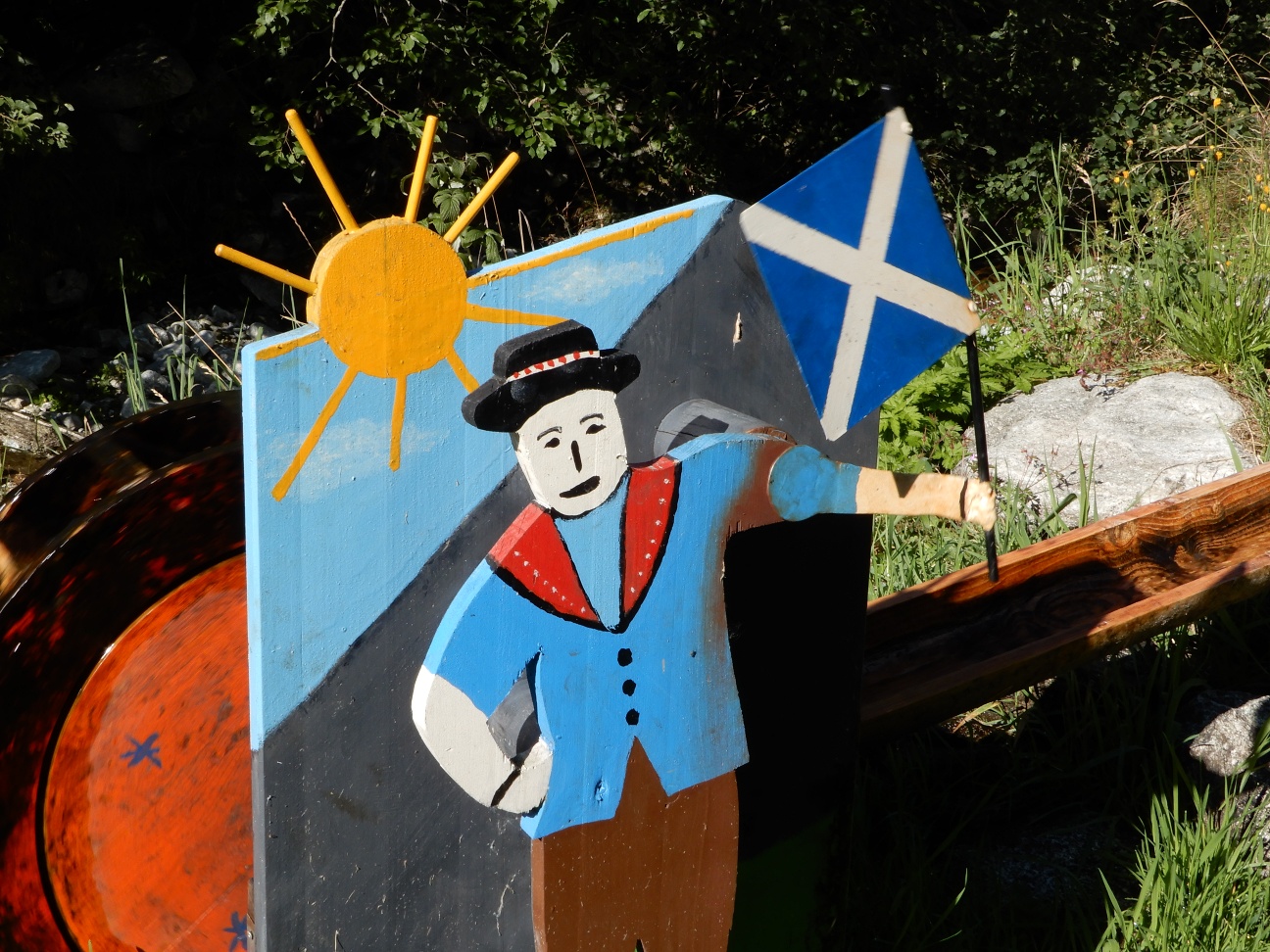 Walk to the little water wheels in Clavaniev