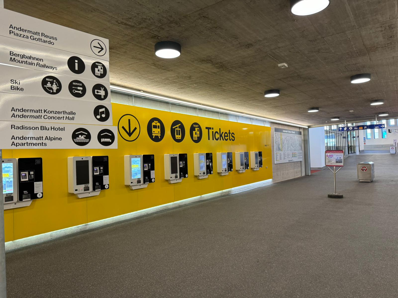 mys-Stazione ferroviaria di Andermatt-Bahnhof Andermatt