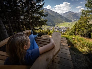 Sonnenstuhl Kirchberg I migliori punti panoramici della Valle dell'Ursern: prendere il sole e godersi il panorama