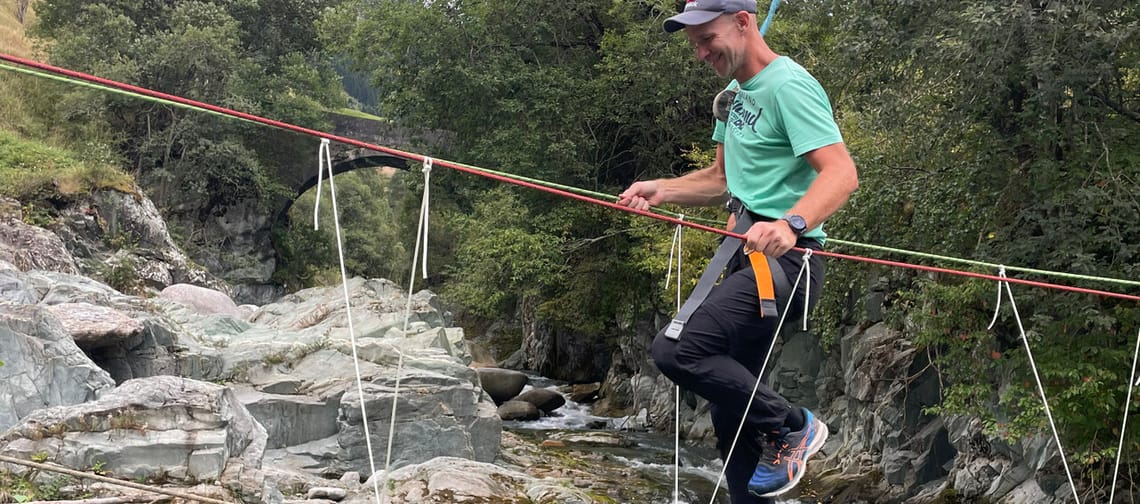 Nepalbrücke bauen mit Muntognas