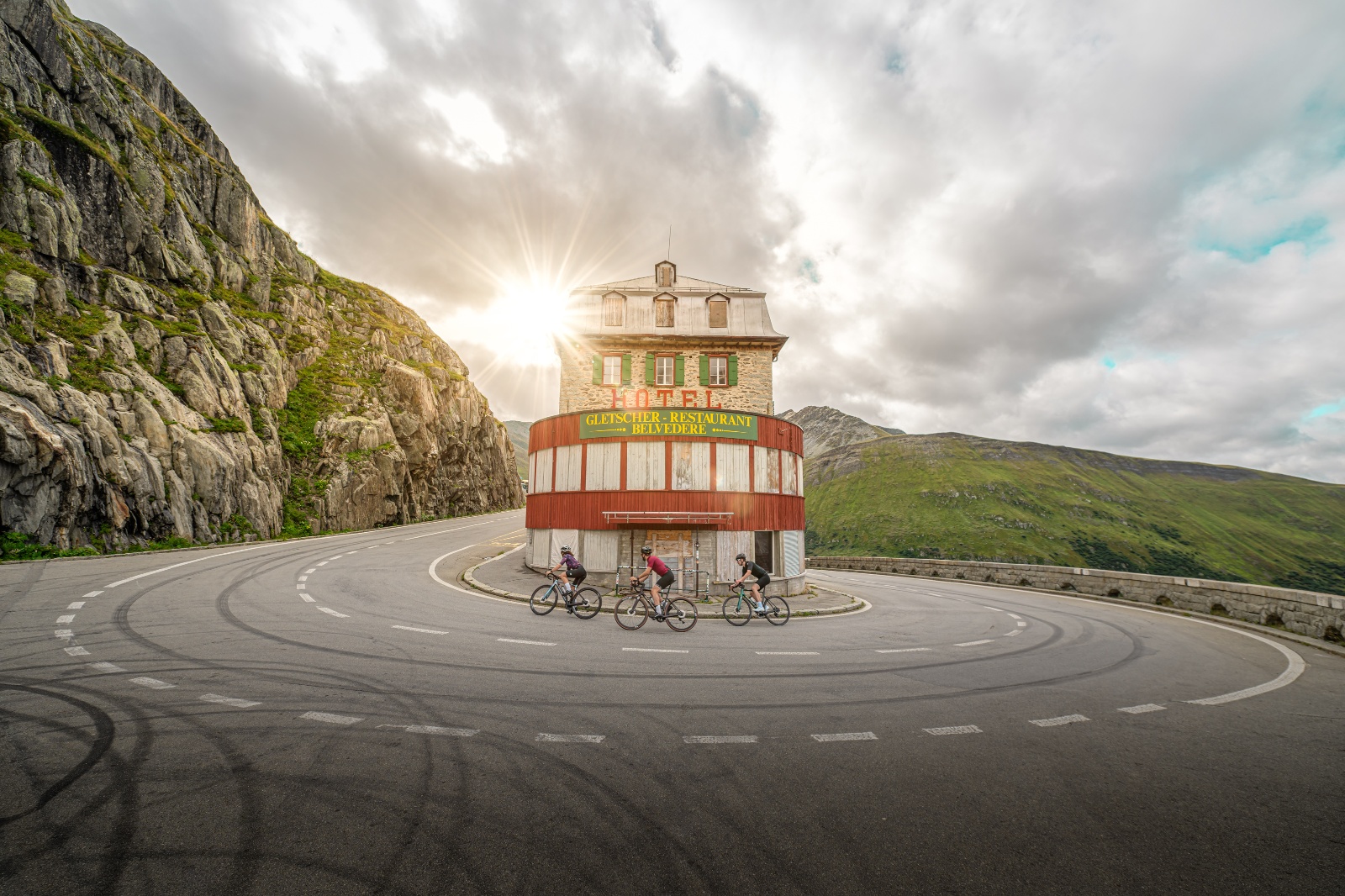 The Starter Triple: Furka - Nufenen - Gotthard