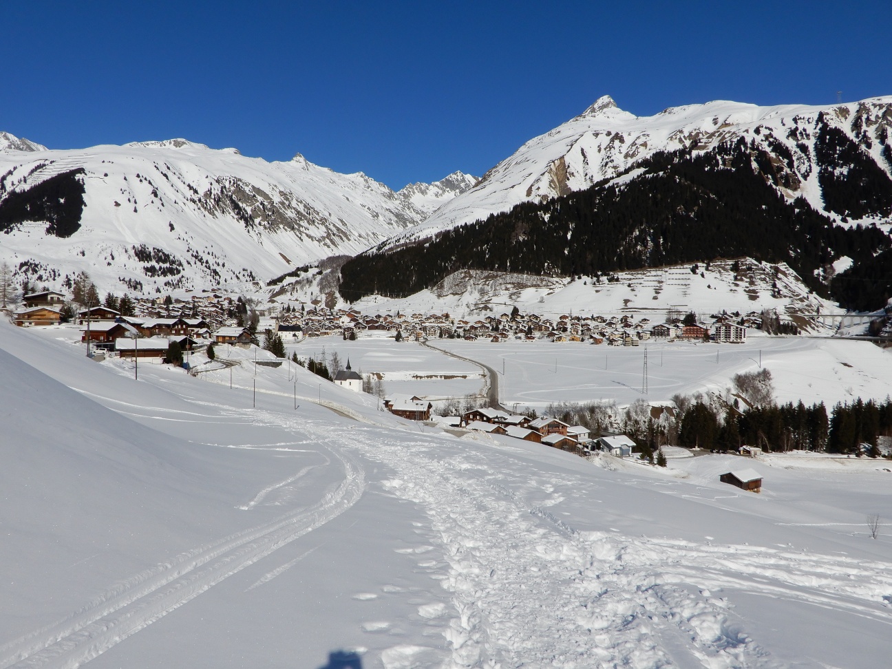 Sedrun - Tgom summit route