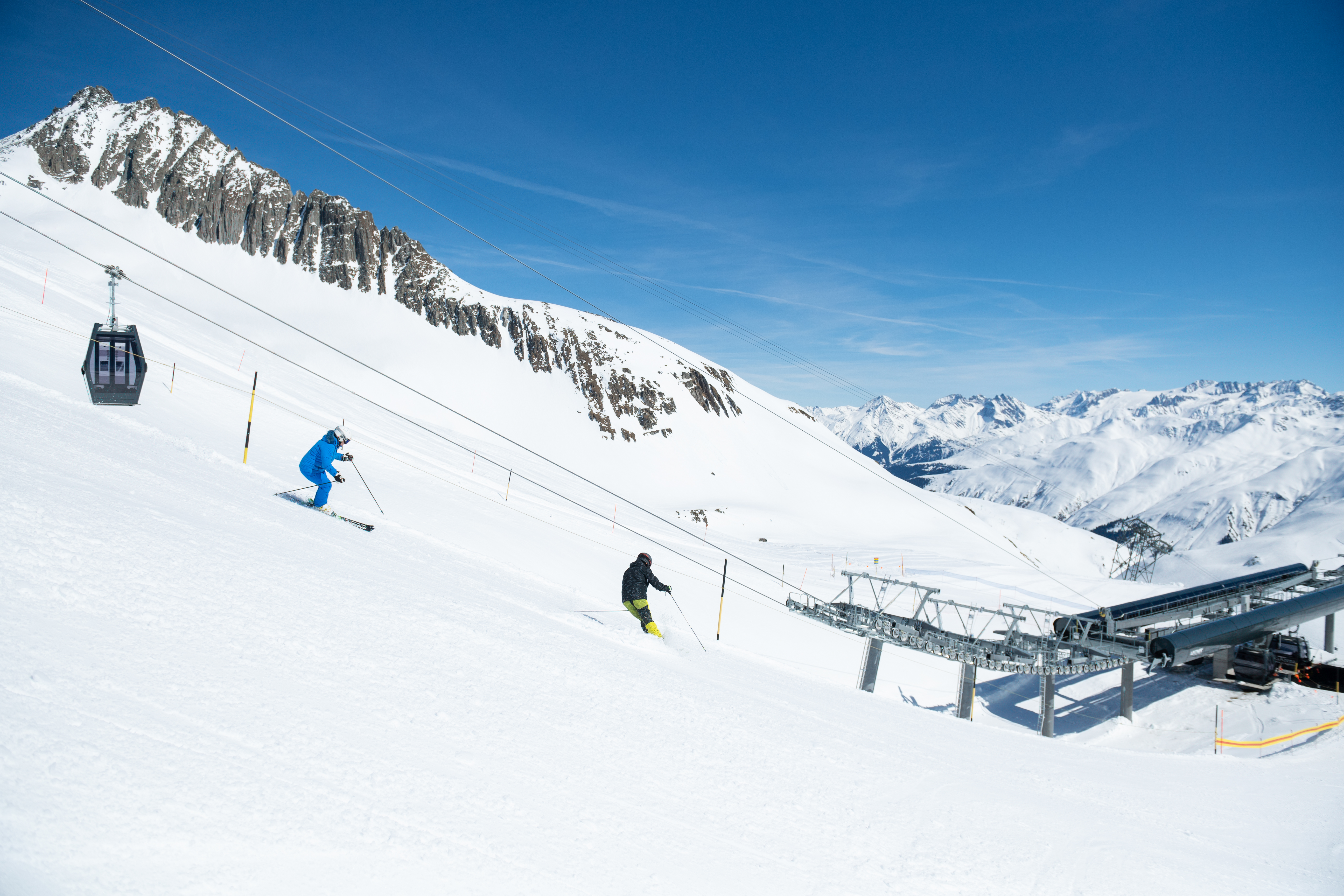 mys-Kasse Schneehüenerstock - Andermatt Sedrun Sport AG-Platten, Schneehüenerstock