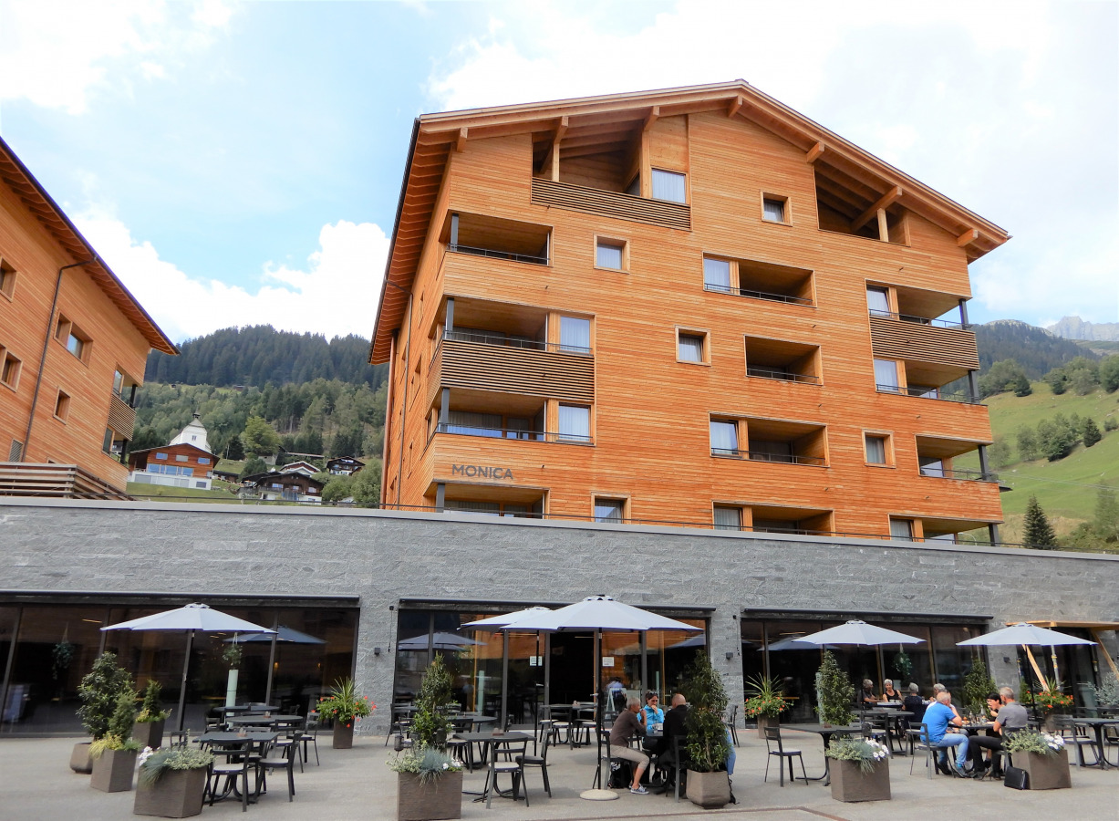 mys-Pizzeria Stiva Ursus-Pizzeria Stiva Ursus - Piazza Catrina.jpg