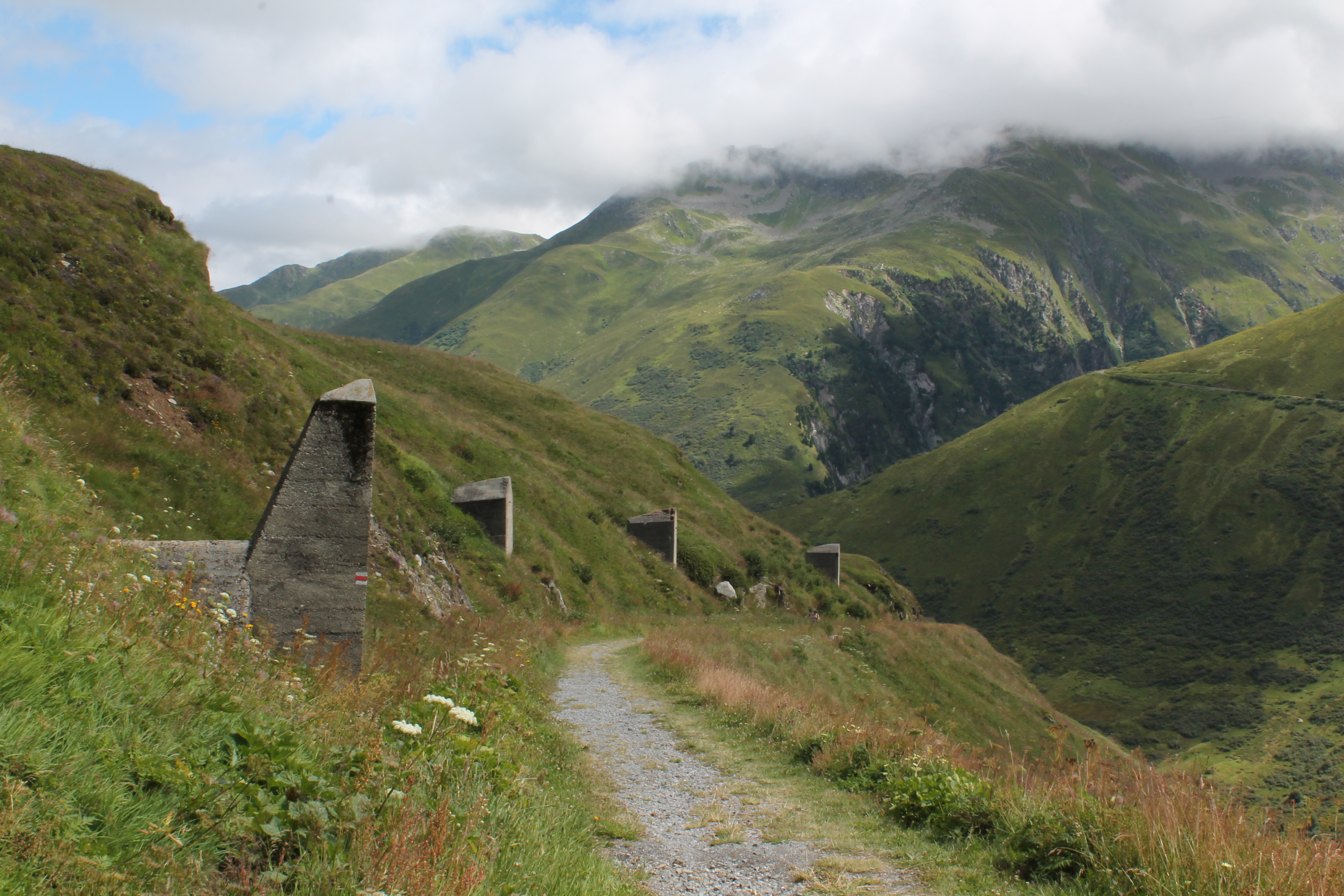Short hike Oberalppass - Tschamut