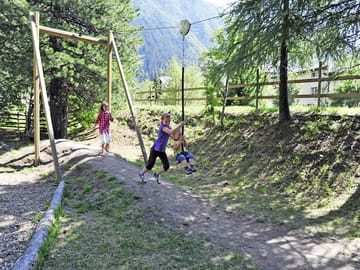 mys-Spielplatz Bellevue-Spielplatz Bellevue Andermatt Spielplatz Bellevue