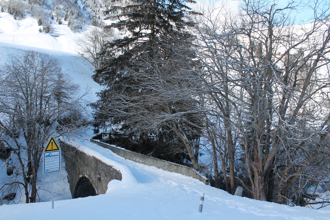 610  Tegia Nova Trail, Rundtour