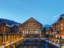 mys-The Chedi Andermatt (Hotel)-The Chedi Andermatt (Hotel) - CAM-Dining-The Courtyard-Night_Ret.jpg The Chedi Andermatt