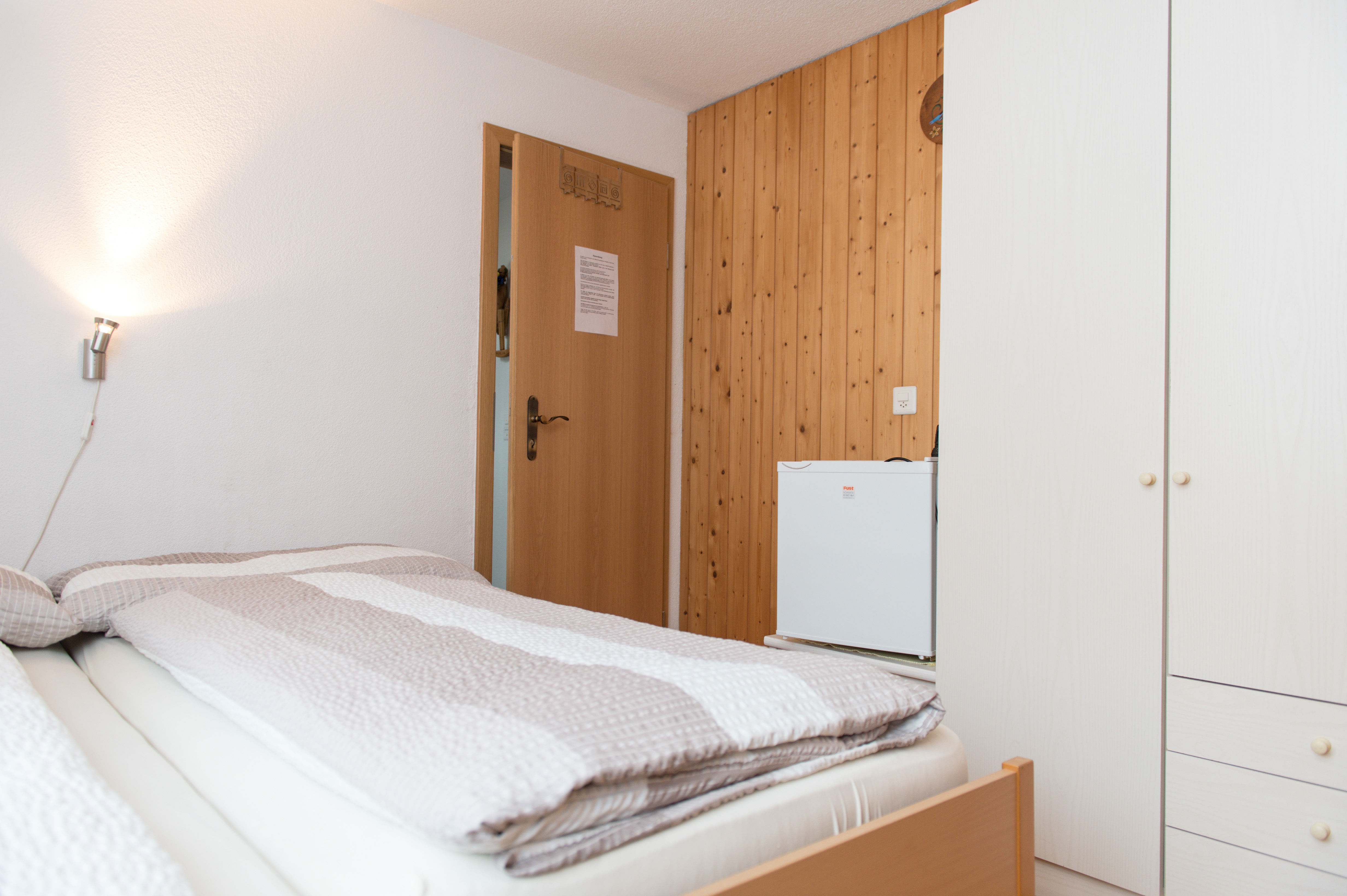 mys-Chambre Anne-Maria Regli-Zimmer Anne-Maria Regli