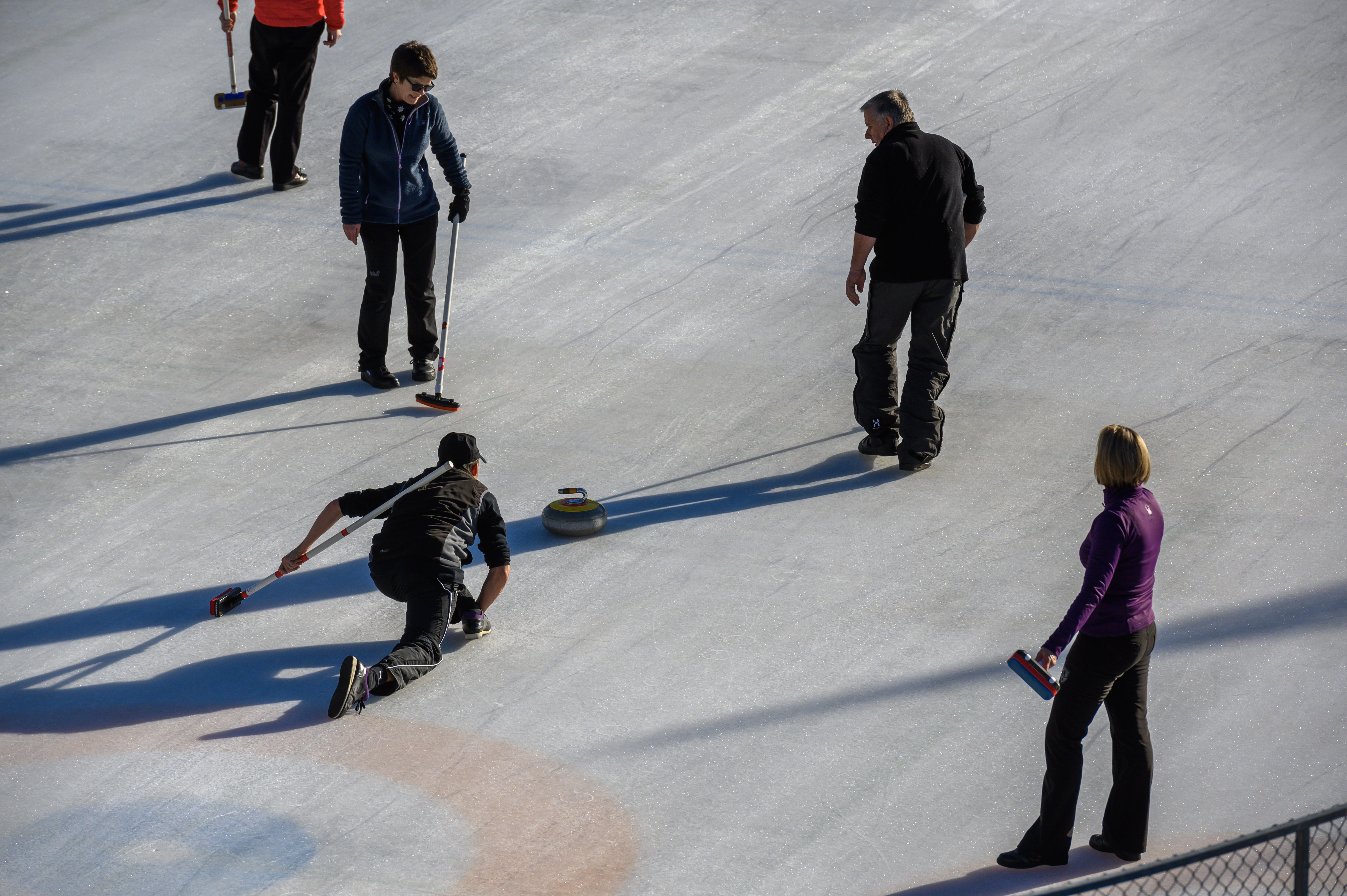 mys-Séance d’initiation au curling, Center Fontauna-Curling Schnupperstunde