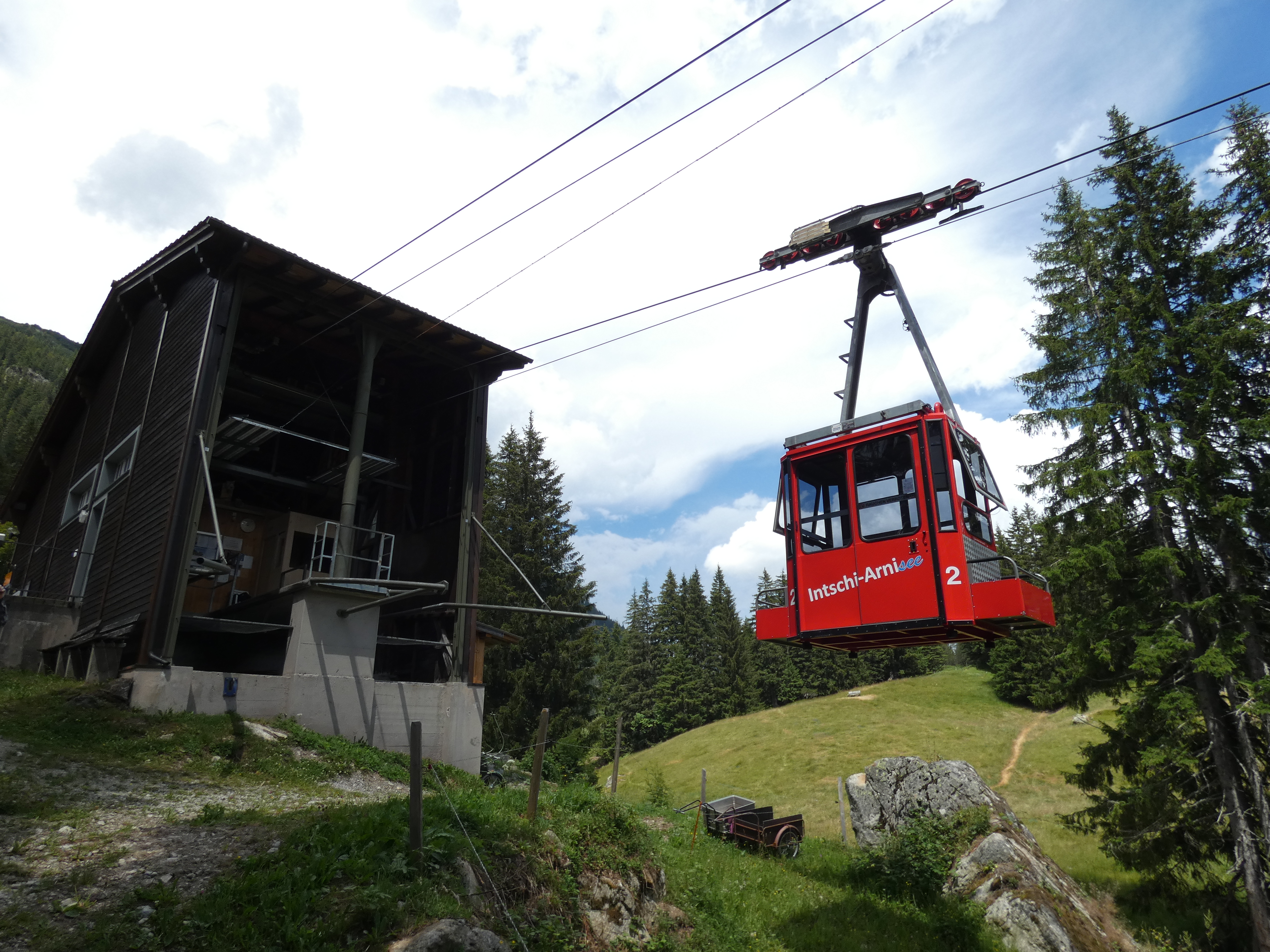 mys-Luftseilbahn Intschi-Arnisee-Andermatt-Urserntal Tourismus GmbH