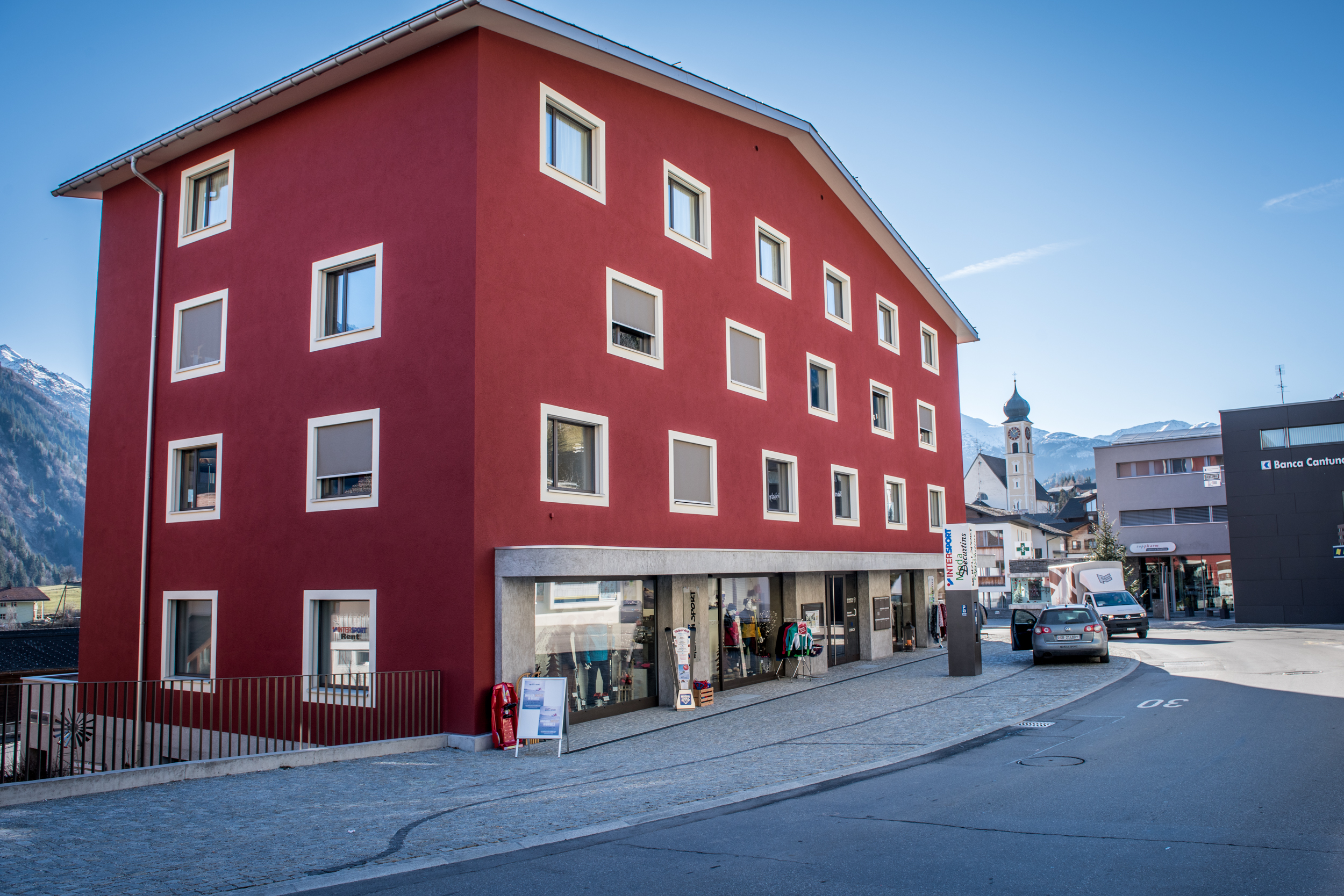 Menzli Sport Intersport