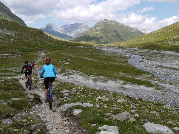 Alpine Bike: Stage 9 Disentis - Andermatt