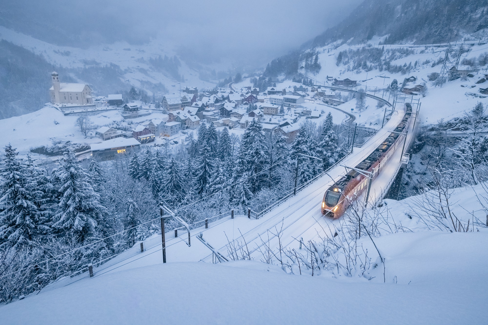 Treno Gottardo bei Wassen