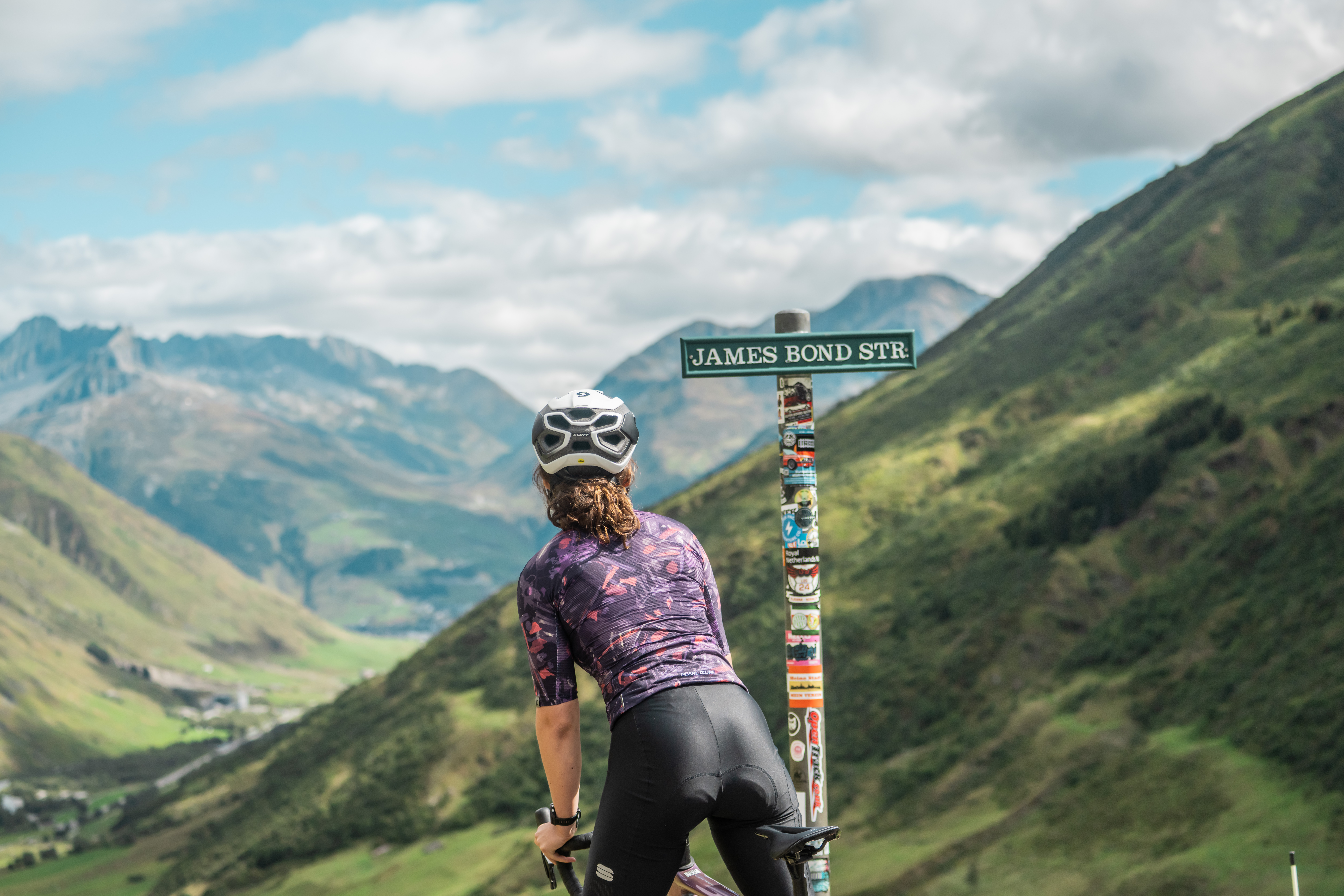 mys-James Bond Goldfinger Curve-Rennvelo bei Goldfinger-Kurve