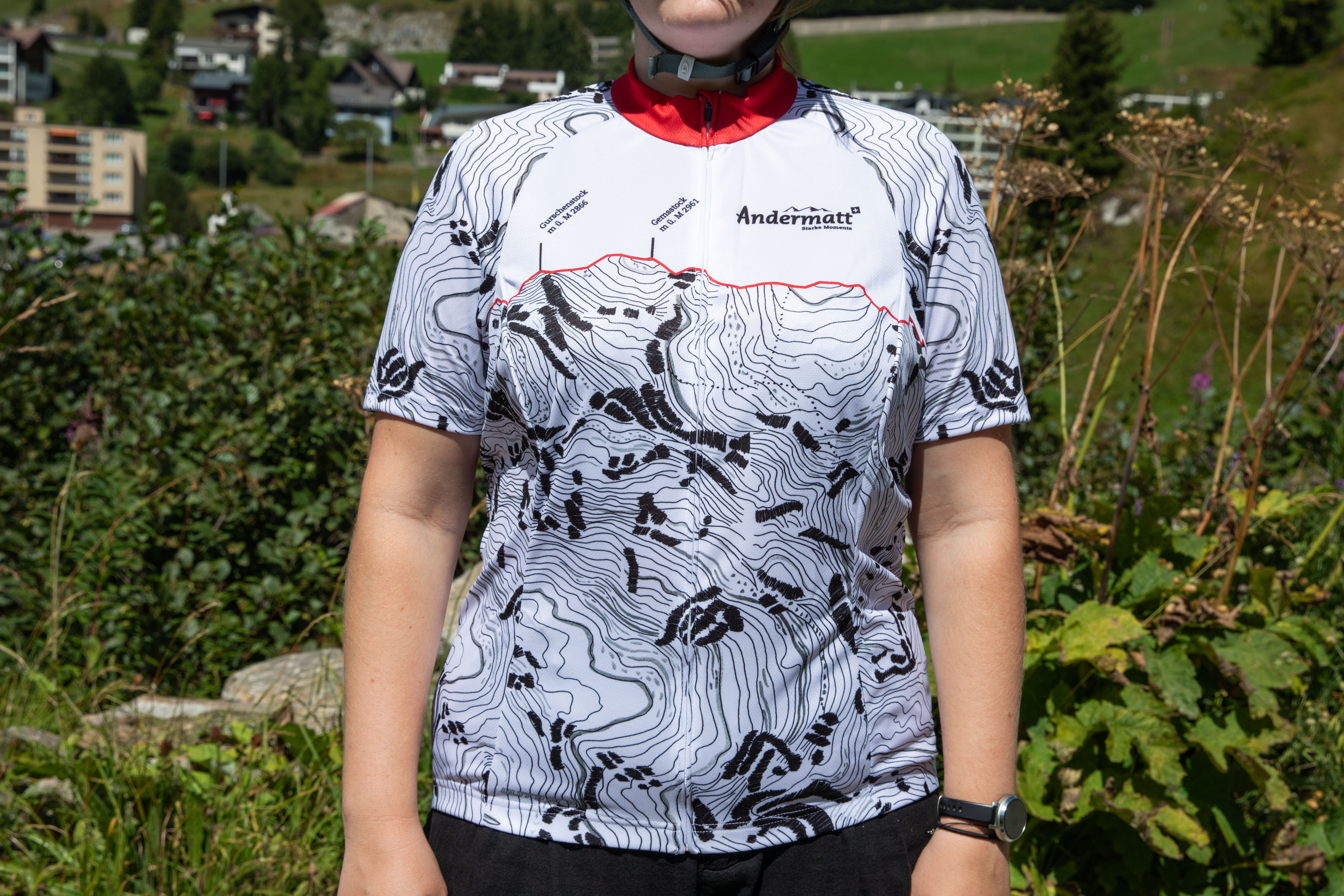Bikeshirt mit Logo auf Brust