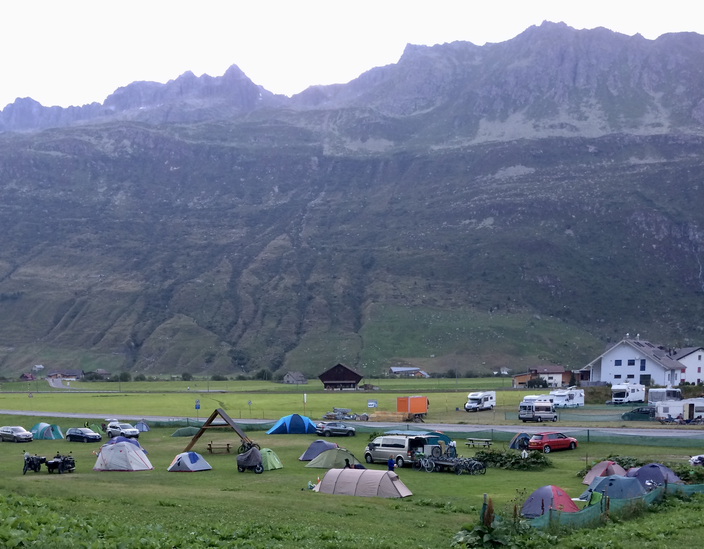 mys-Gotthard Camping Andermatt-Zeltplatz