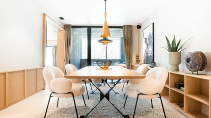 mys-Yak-Esszimmer
