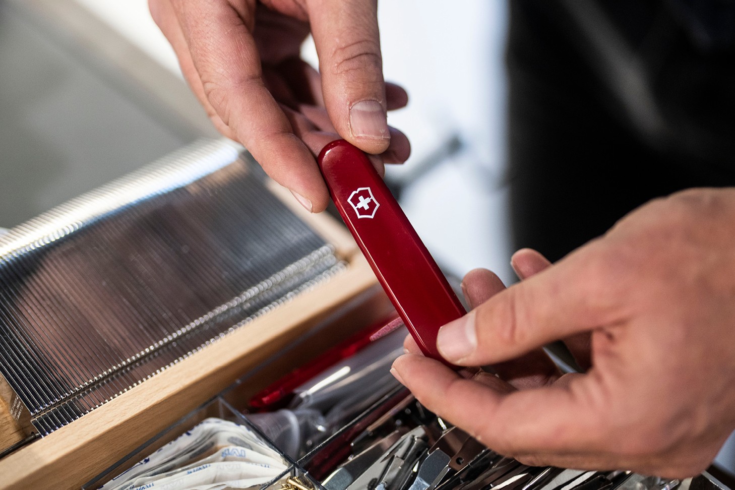 mys-Assemblage de couteaux suisses-Taschenmesser-Montage