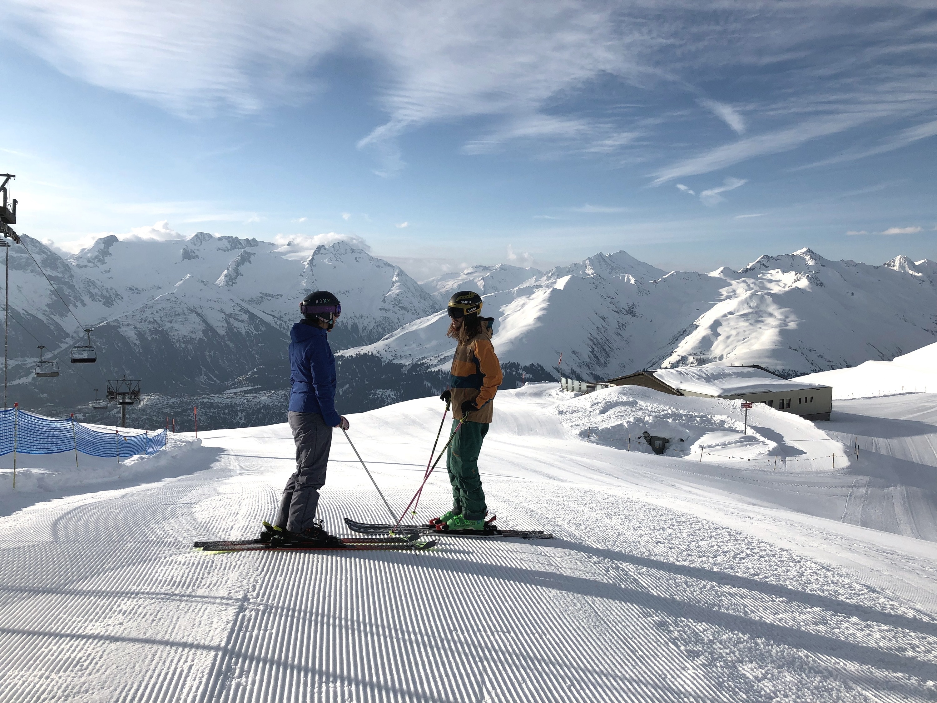 mys-Bergbahnen Disentis AG-Pendelbahn Disentis - Caischavedra - Ski.jpg