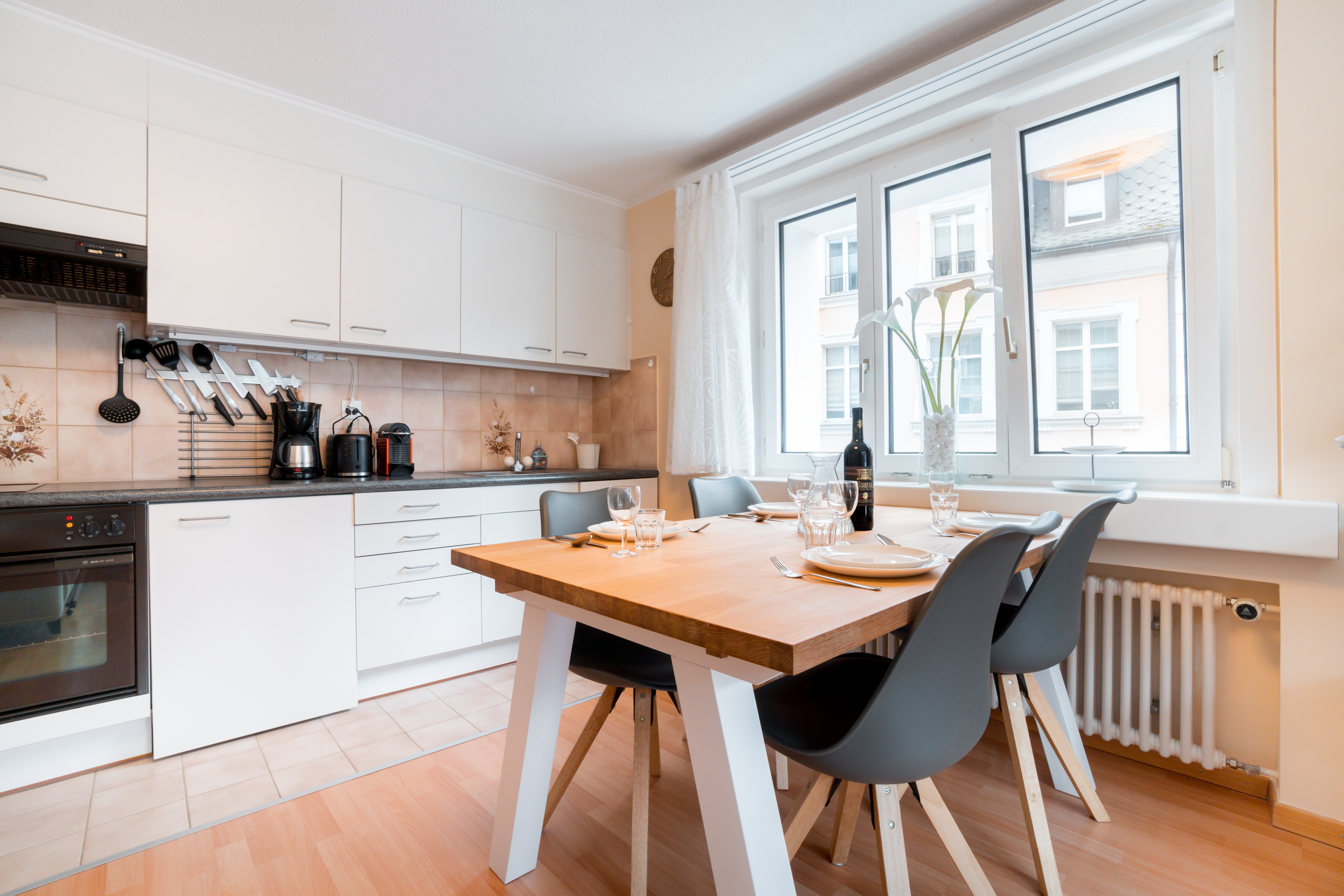 mys-Alpenheim-Küche und Essbereich