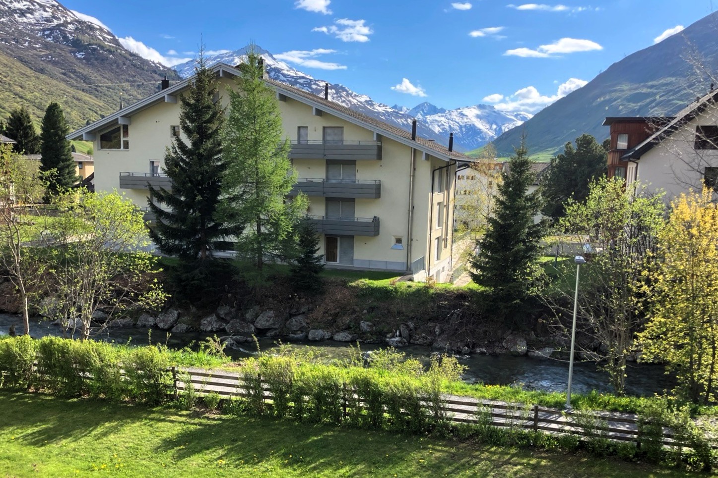 mys-Reussblick-Aussicht Sommer