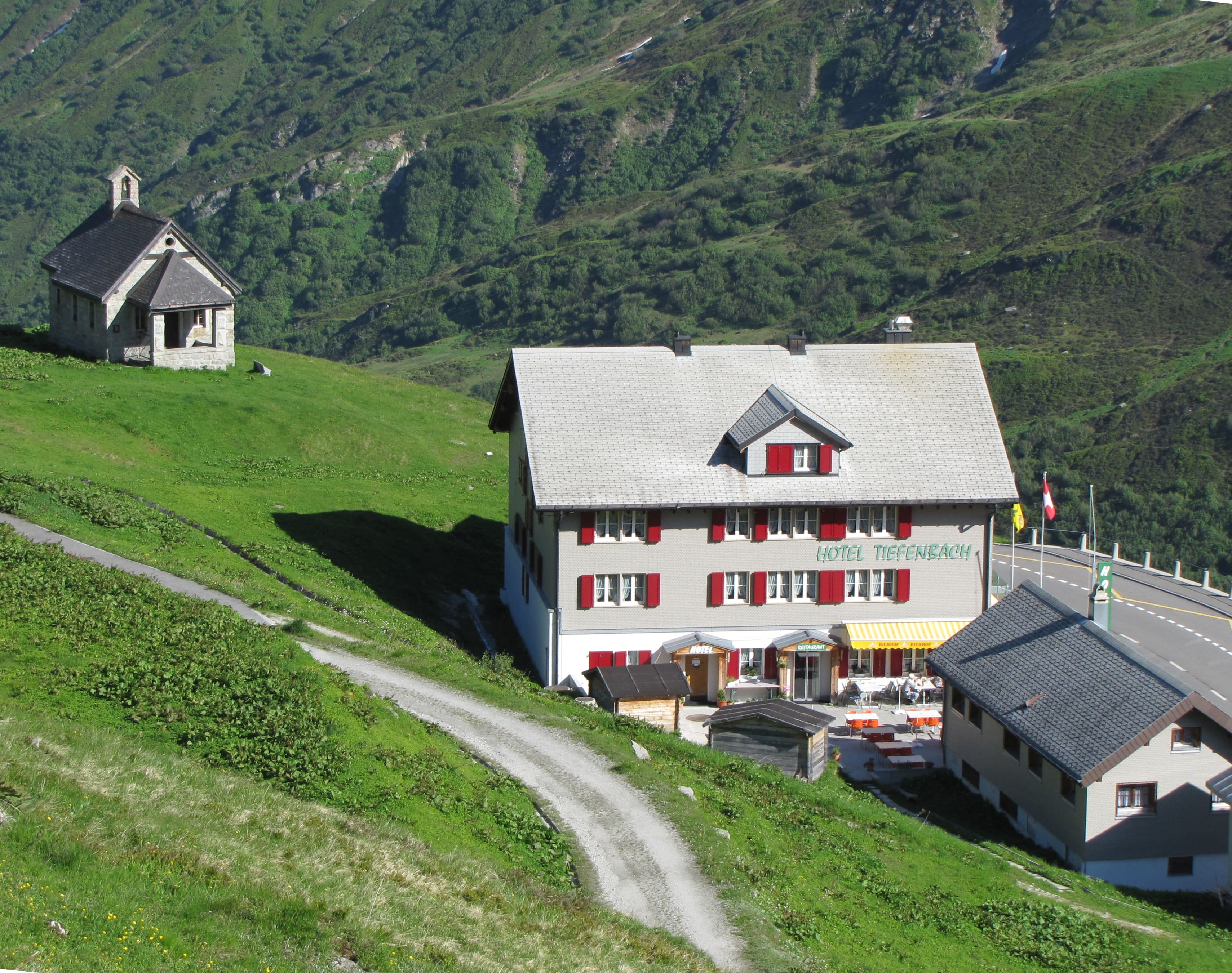 Aussenansicht Hotel Tiefenbach