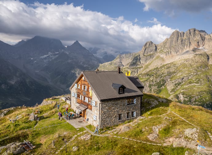 mys-Sustli hut CAS -Sustli hut SAC