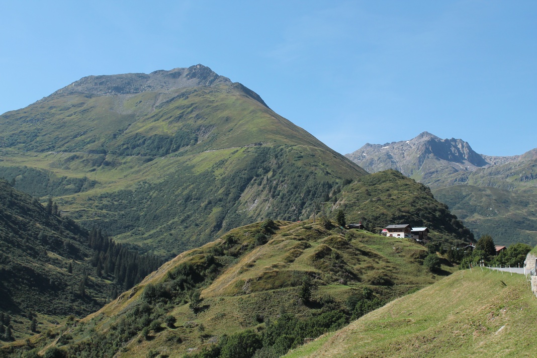 Gipfelerlebnis Piz Cavradi