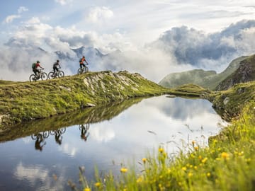 mys-Just Ride 2025-Bike Nicht zu verpassen: Zwei Events in Disentis Sedrun
