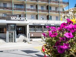 mys-Restaurant Monopol-Restaurant Monopol von aussen Restaurant Monopol