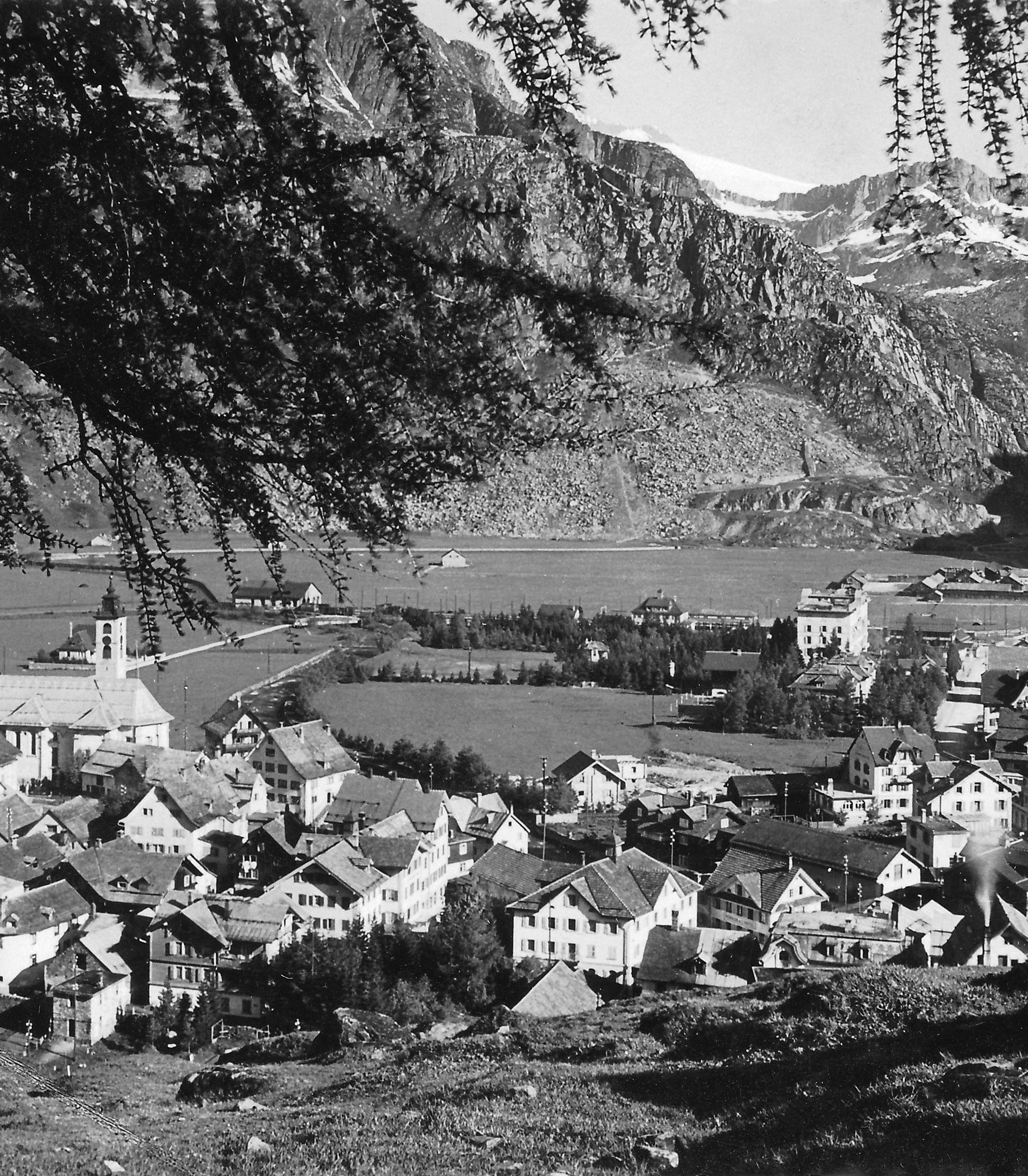 Blog Andermatt in transition - Village early view towards Schöllenen